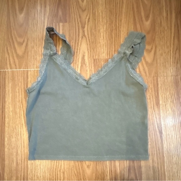 Stylish Women's Tops Collection - Picture 6 of 14